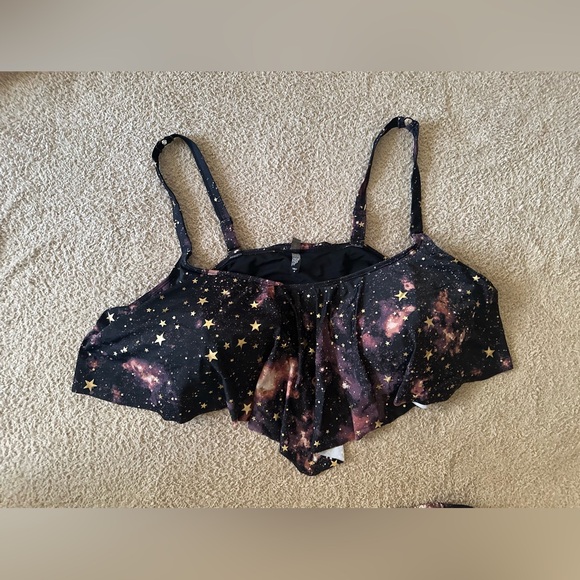 Torrid Galaxy Gold Star Print Flounce High Waist Bikini Set size 4 X - Picture 4 of 9